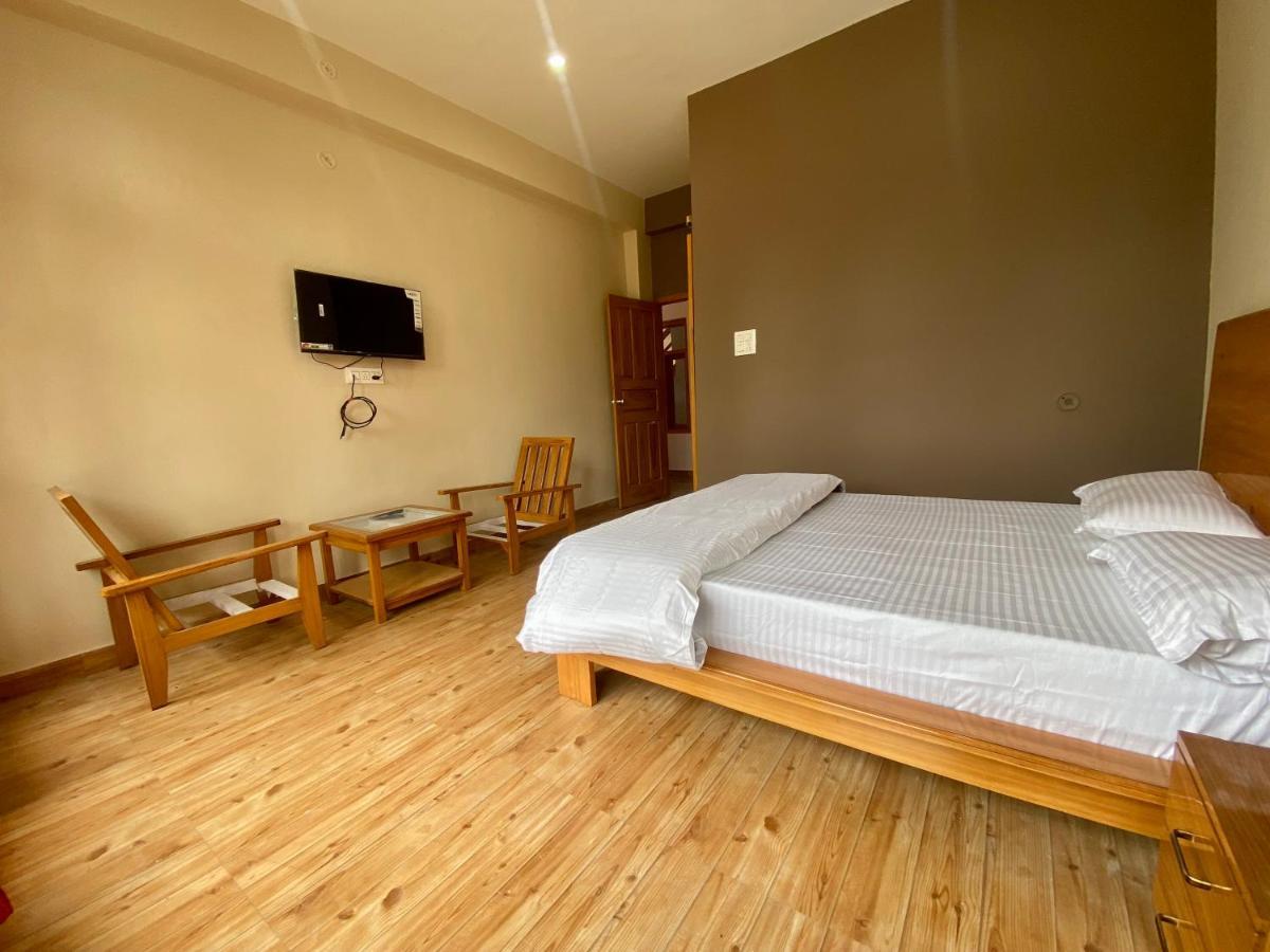 Hotel Mansarovar Inn Munsyari Dış mekan fotoğraf