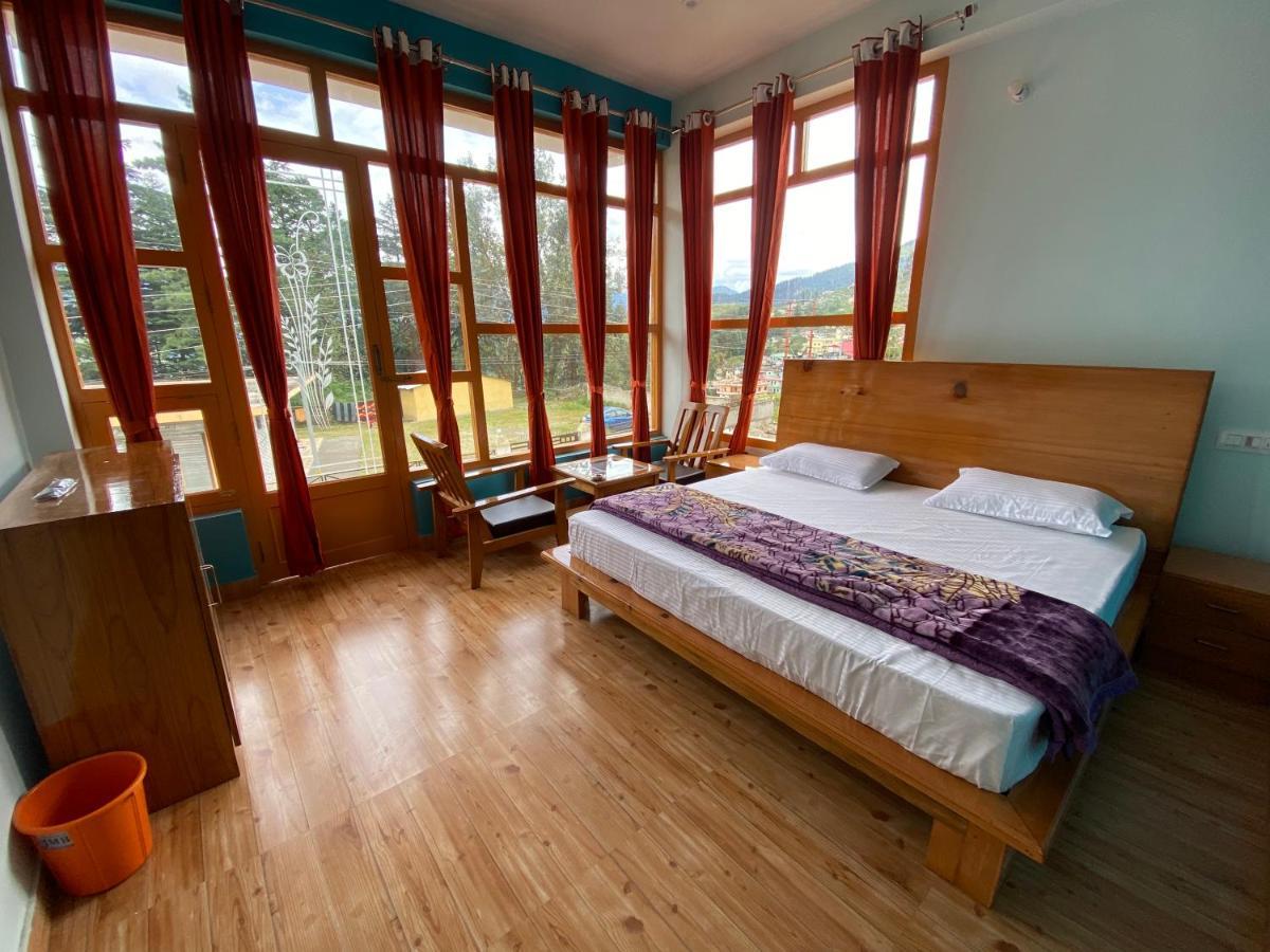 Hotel Mansarovar Inn Munsyari Dış mekan fotoğraf