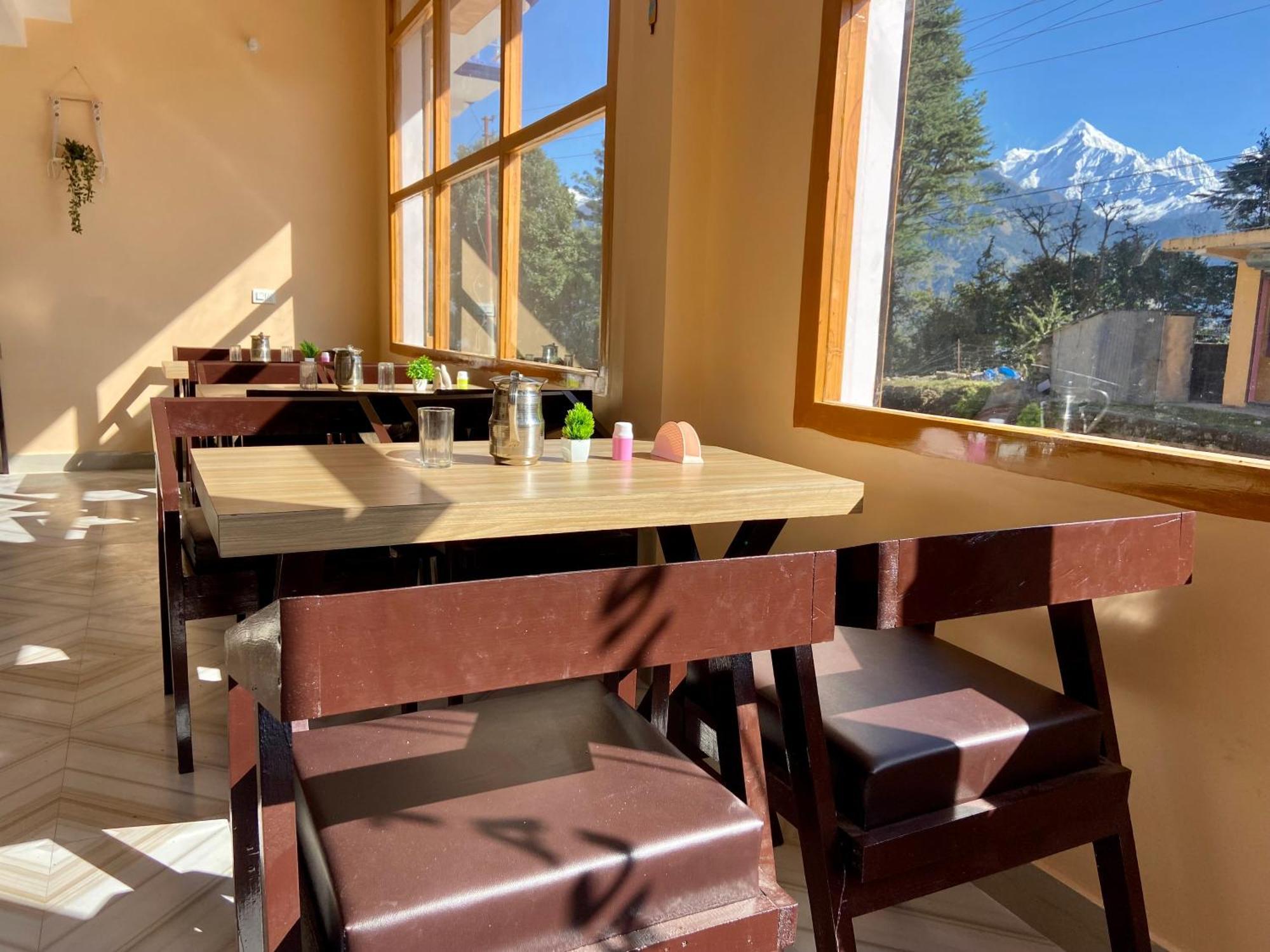 Hotel Mansarovar Inn Munsyari Dış mekan fotoğraf